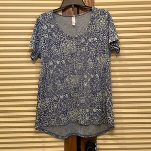 SZ L LuLaRoe tee
